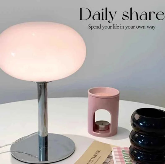 The Girl's Bedside Lamp Bedroom Decoration Modern Minimalist LED Lighting Table Lamp Room Decoration and Living Room