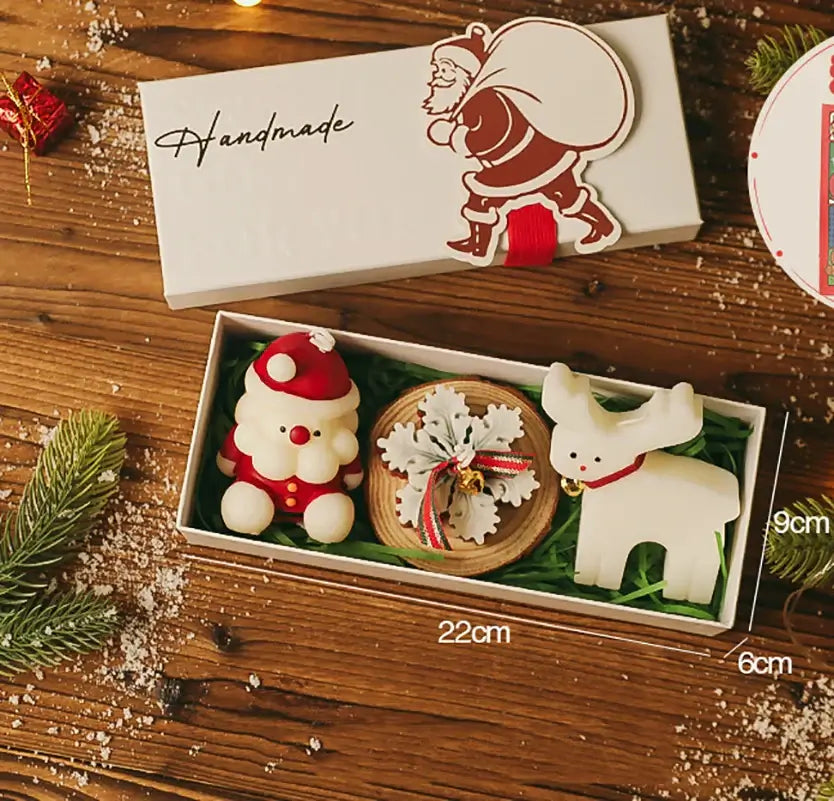 3-Piece Christmas Scented Candle Gift Set - Handmade Santa, Snowman & Elk Aromatherapy Candles for Holiday Decor