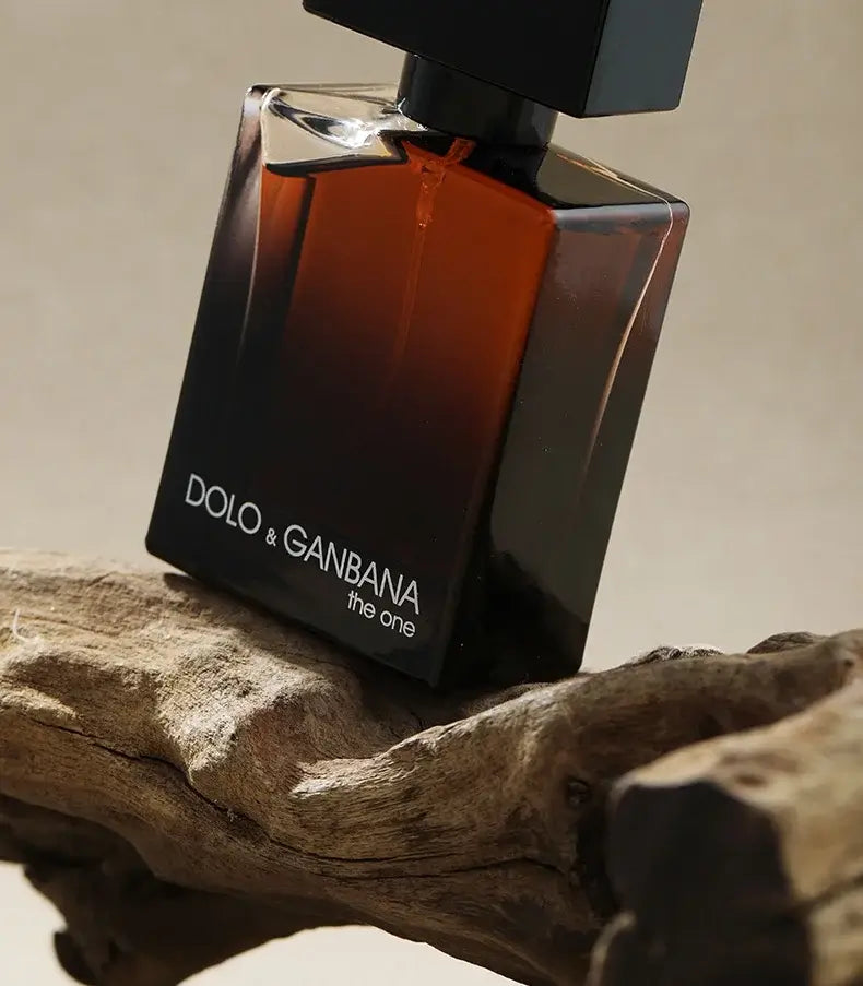 Men's Eau de Toilette 50ml - Fresh Fougère Cologne with Woody Notes on a natural wood background.