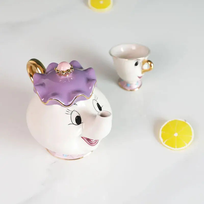 Beauty And The Beast Teapot Cute Cartoon Coffee Pots Mug Mrs Potts Chip Cup Tea Pots Tea Cup Set Home Decor Ornament
