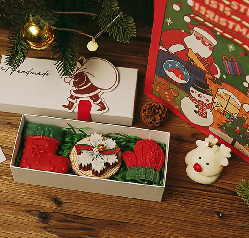 3-Piece Christmas Scented Candle Gift Set - Handmade Santa, Snowman & Elk Aromatherapy Candles for Holiday Decor