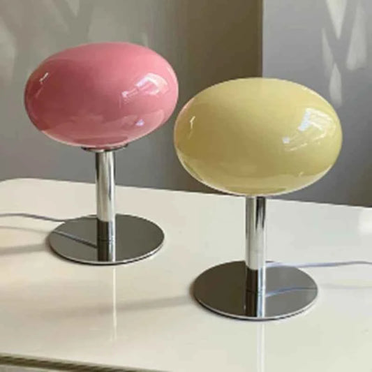 The Girl's Bedside Lamp Bedroom Decoration Modern Minimalist LED Lighting Table Lamp Room Decoration and Living Room