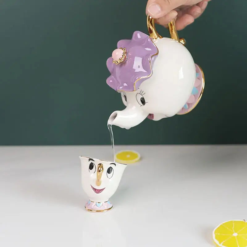 Beauty And The Beast Teapot Cute Cartoon Coffee Pots Mug Mrs Potts Chip Cup Tea Pots Tea Cup Set Home Decor Ornament Gift